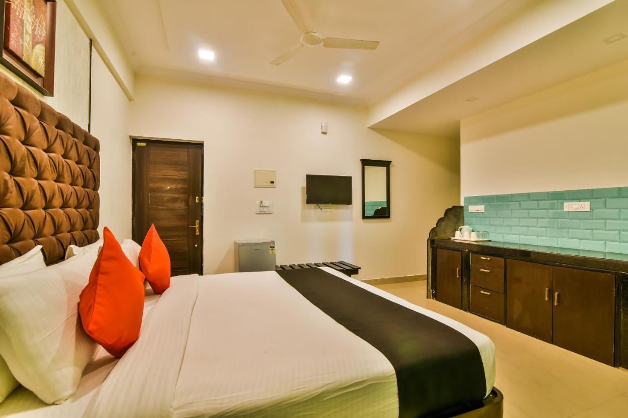 Accovah Lawande Beach Resort Candolim Luaran gambar